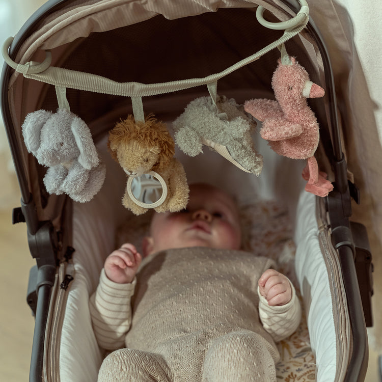 LITTLE DUTCH. Car seat toy Safari Friends GRS
