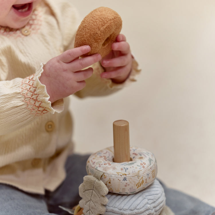 LITTLE DUTCH. Πυραμίδα ταξινόμησης & ταλάντωσης Safari Friends FSC