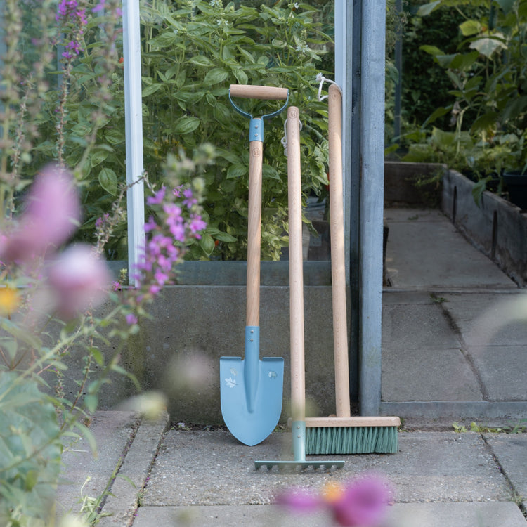 LITTLE DUTCH. Broom - Forest Friends FSC