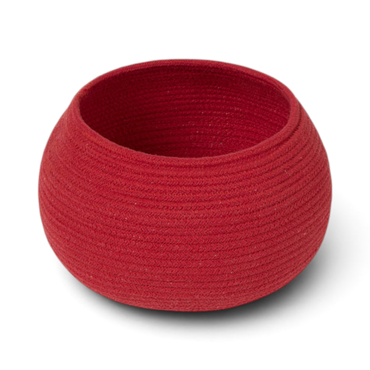 Lorena Canals. Basket Apple