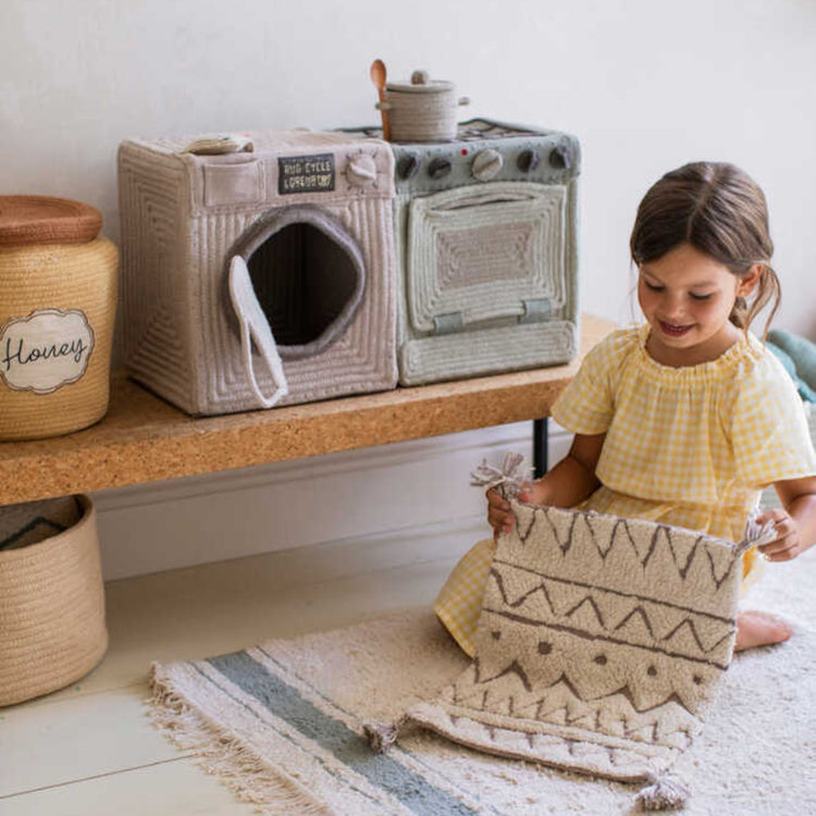 Lorena Canals. Play Basket Washing Machine