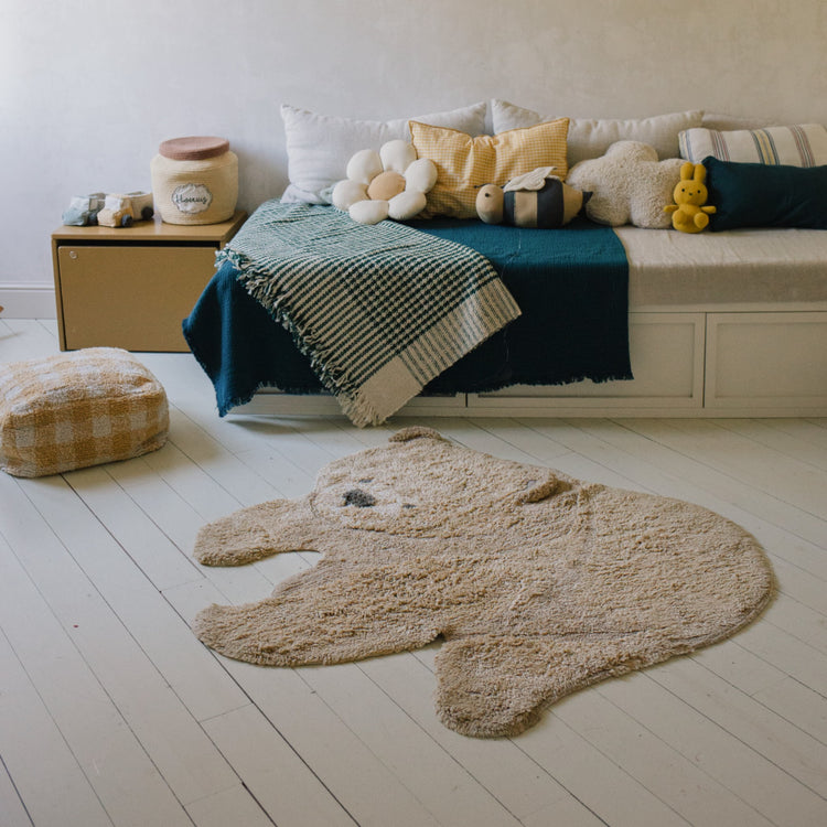 Lorena Canals. Washable Animal Rug Bear 120x122