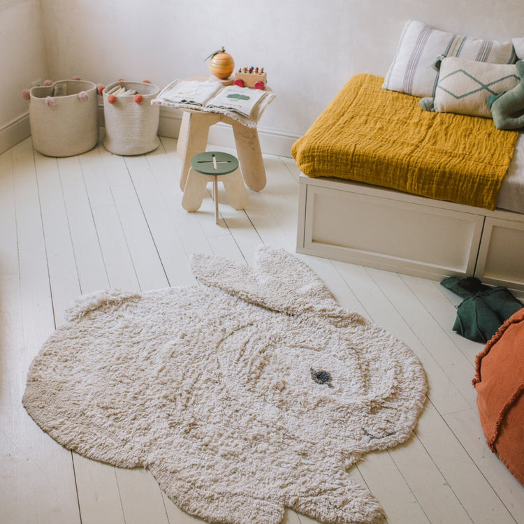 Lorena Canals. Washable Animal Rug Bunny 130x135