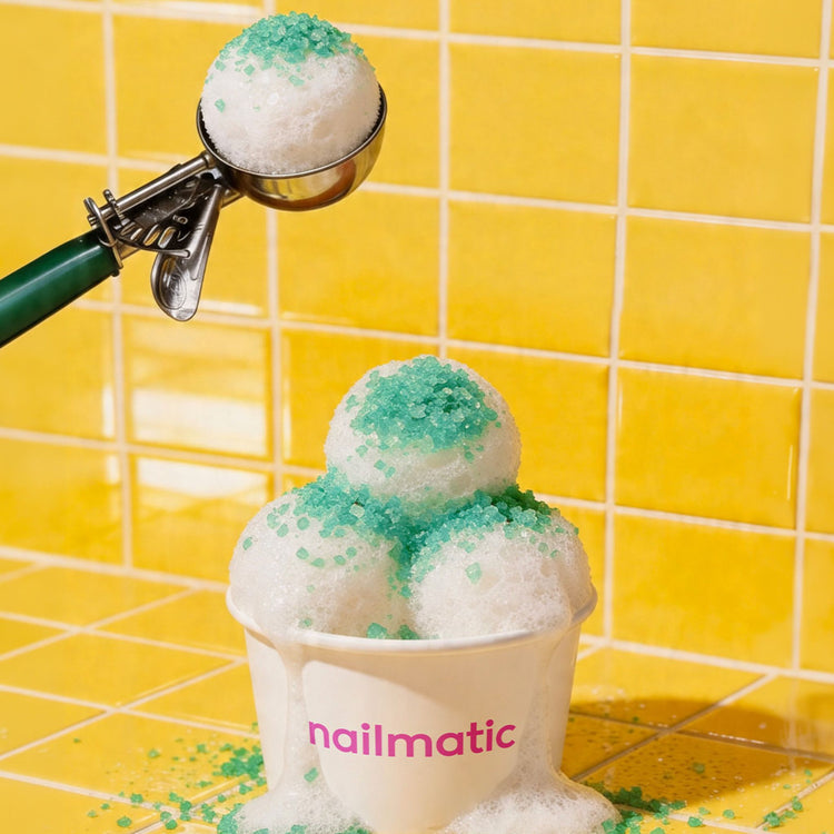 NAILMATIC. Crackling bath salt (πράσινο)