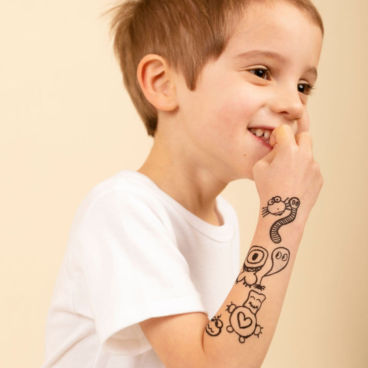 NAILMATIC. Μαρκαδόρος δέρματος Tattoopen (μαύρο)