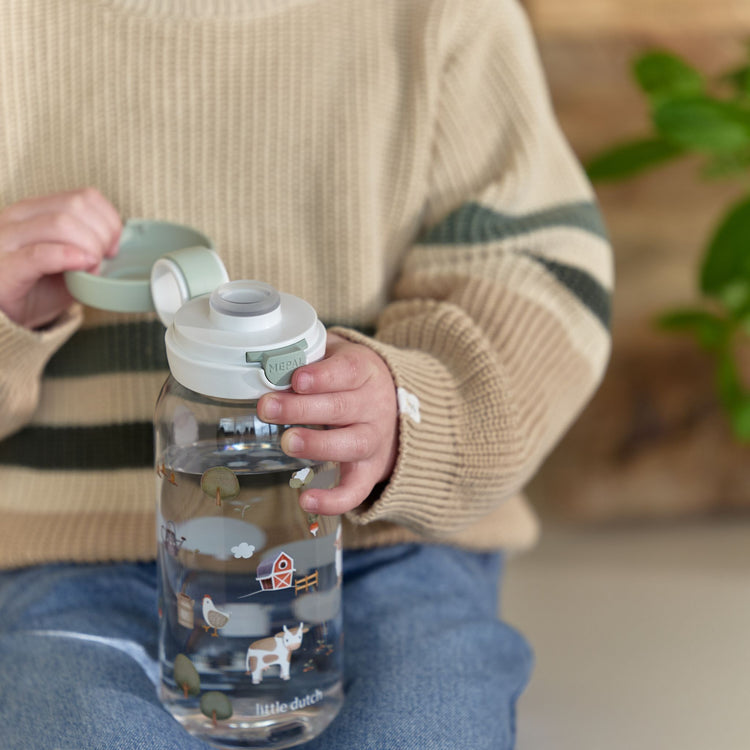 LITTLE DUTCH. Drinking bottle with flip cap Campus 600 ml - Little Farm