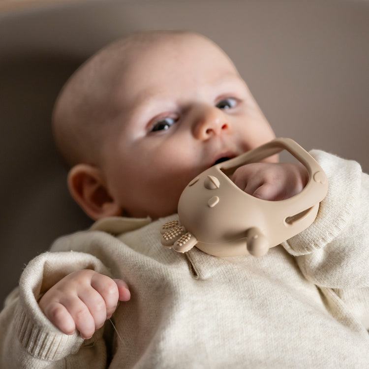SILICON. Teether glove - Clay