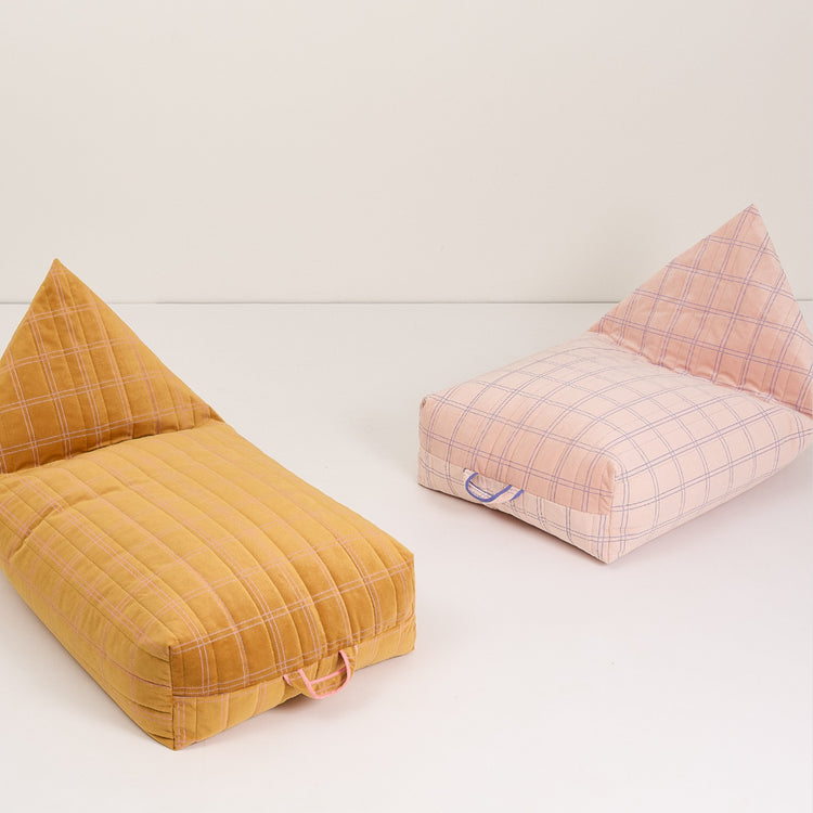 OASIS. Long beanbag - kid size - Eco-velvet Night blue purple windowpane