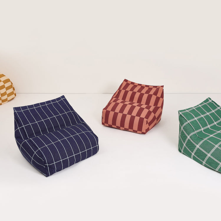 VIBES. Armchair beanbag - kid size - Maroon Tiles