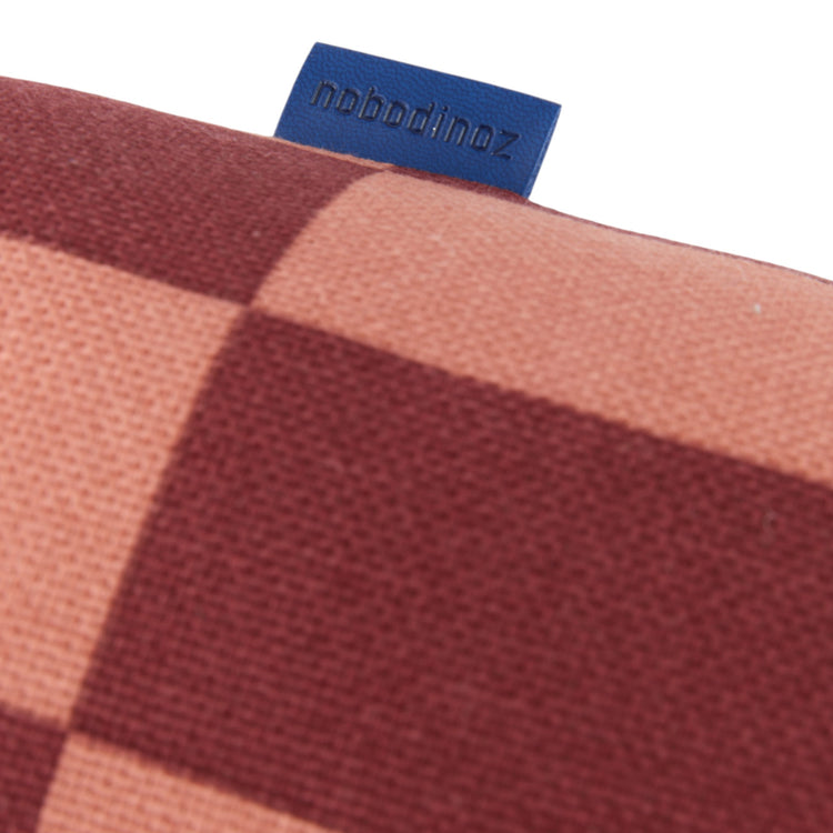 VIBES. Μαξιλάρι κυλινδρικό Maroon Tiles