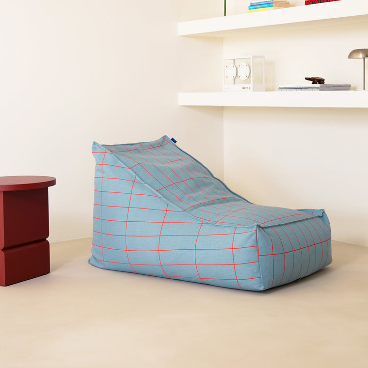 VIBES. Long beanbag - adult size - Blue Red Grid