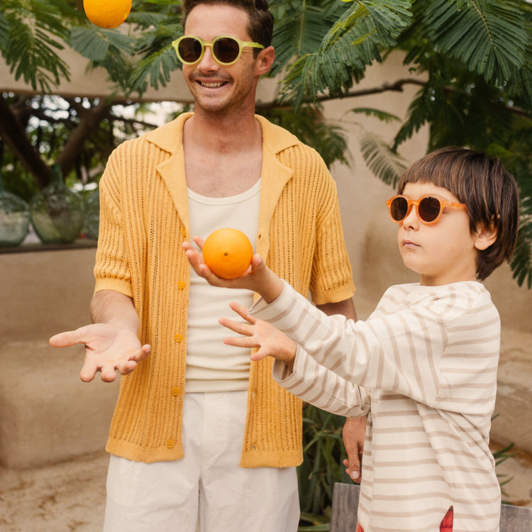 OLIVIO & CO. Junior oval sunglasses Citrus Garden-Grapefruit Pink 5-12y
