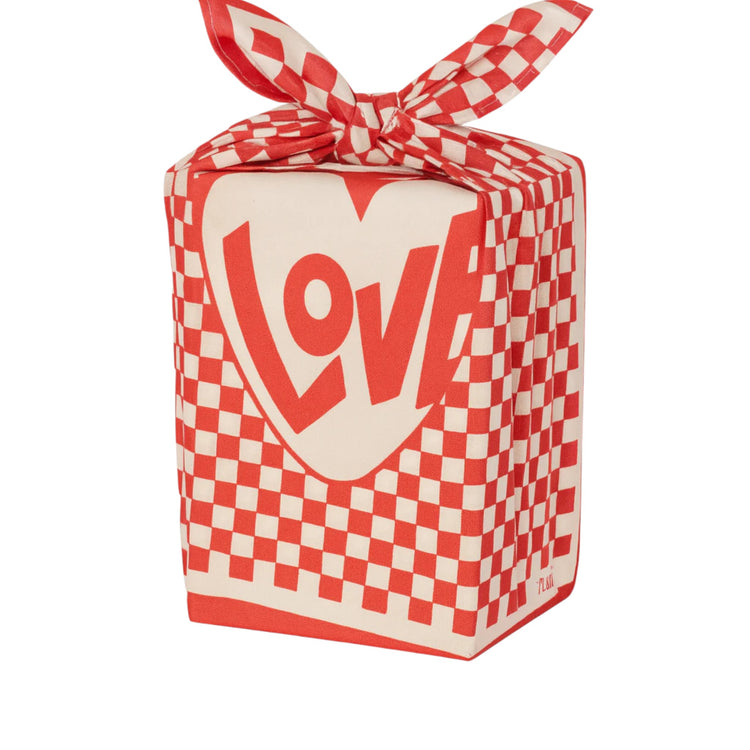 OUATE. Σετ παιδικό αφρόλουτρο και ενυδατική κρέμα σώματος με δώρο μαντήλι Furoshiki