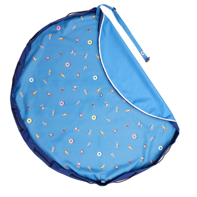 PLAY&GO. 2 in 1 storage bag and playmat. Outdoor Swim Fun