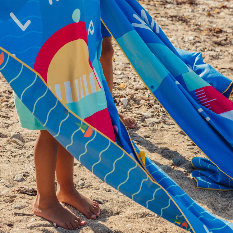 Quut. Play towel Lighthouse blue 180x100 cm