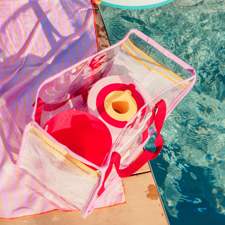 Quut. Beach essential set Cherry