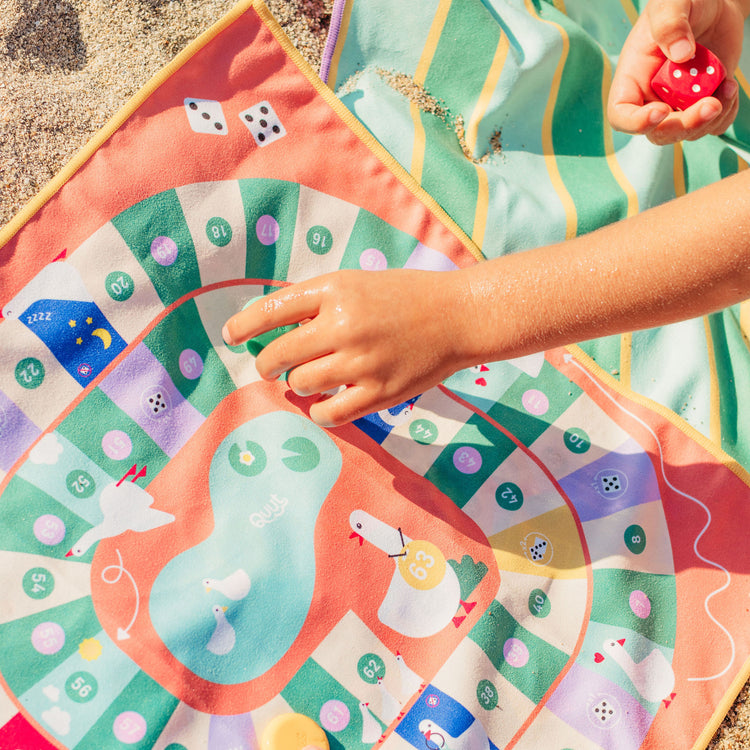 Quut. Travel Games Snakes & Ladders / Game of the goose