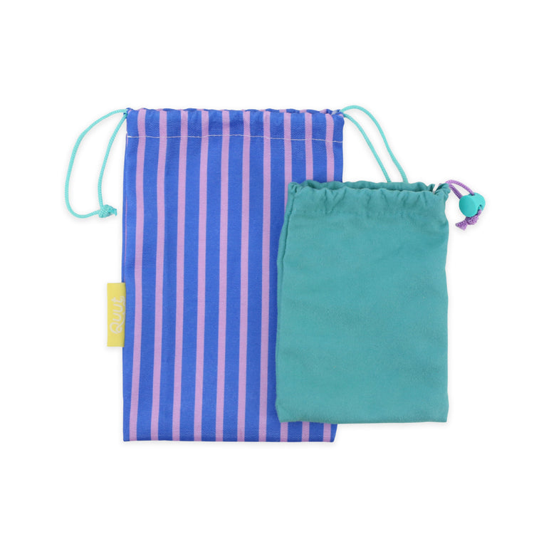 Quut. Travel Games Horse Game/Tic-tac-toe