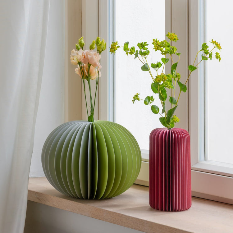 REMEMBER. Paper vase Yuki berry