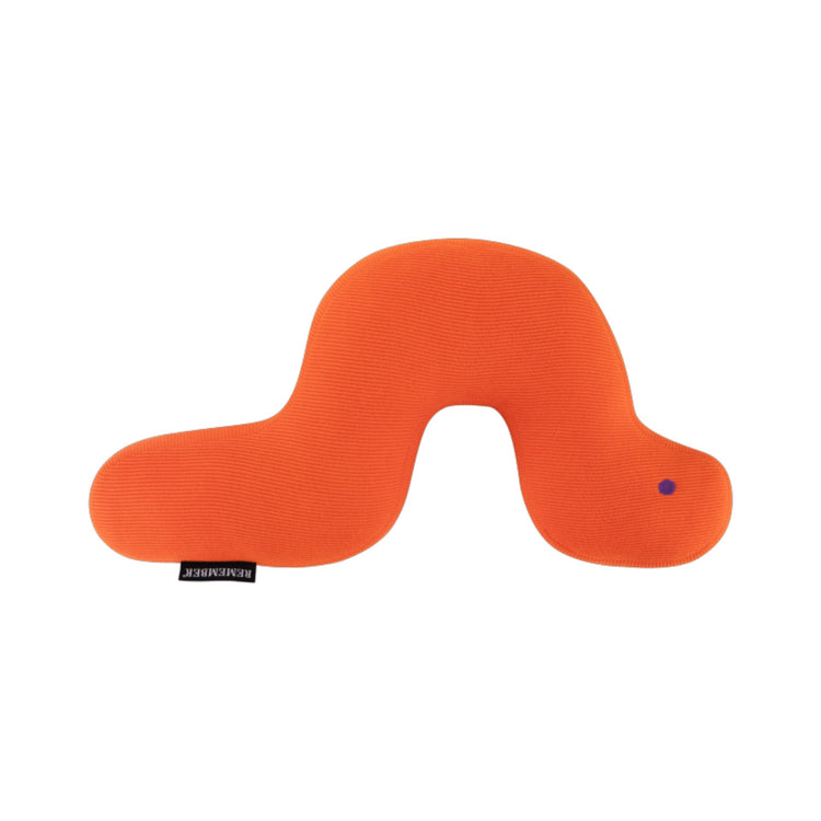 REMEMBER. Μαξιλάρι Caterpillar Frieda