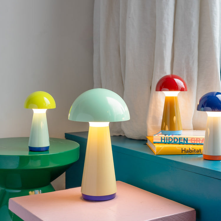 REMEMBER. Table lamp Bobbi yellow
