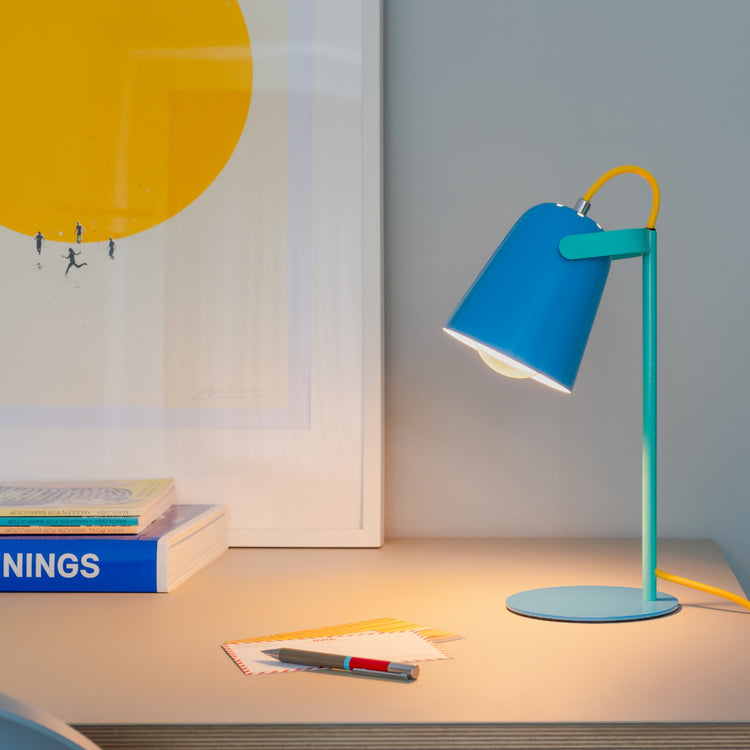REMEMBER. Lamp Piet blue