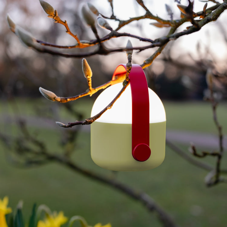 REMEMBER. Επιτραπέζιο φορητό φωτιστικό Ole κρεμ