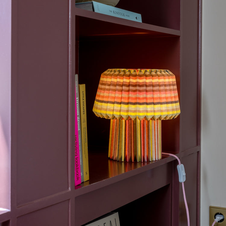 REMEMBER. Επιτραπέζιο χάρτινο φωτιστικό Anna loops