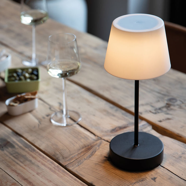 REMEMBER. Table lamp Oscar pure