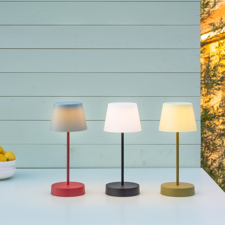 REMEMBER. Table lamp Oscar pure