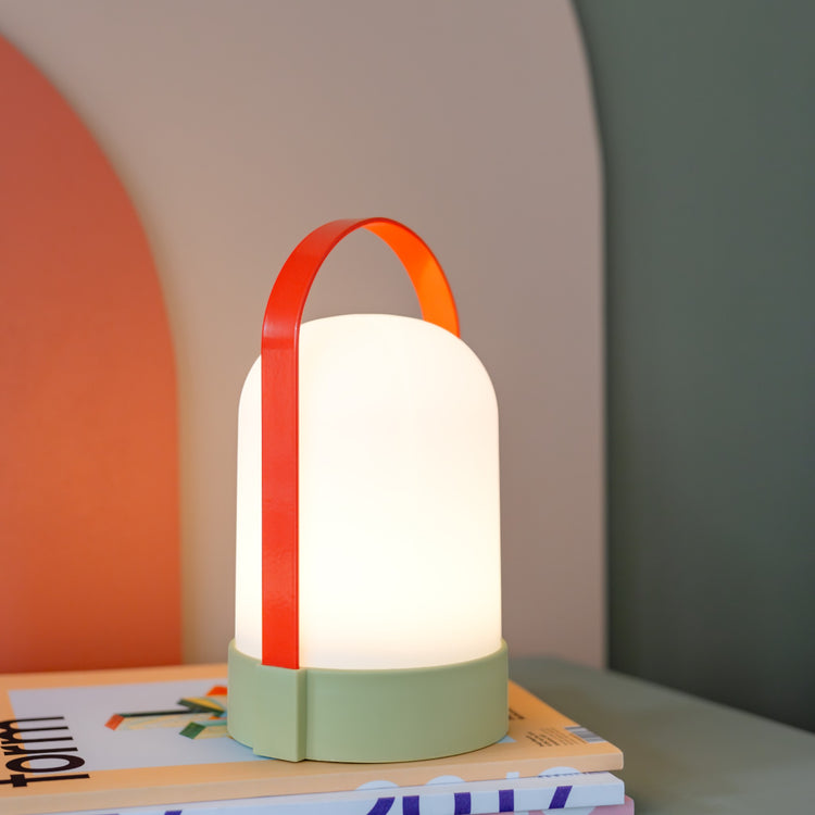 REMEMBER. Lamp URI Juna