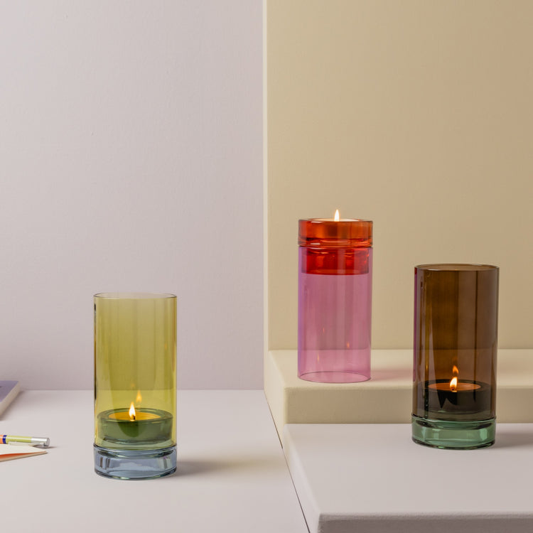 REMEMBER. Γυάλινο κηροπήγιο Lys ροζ