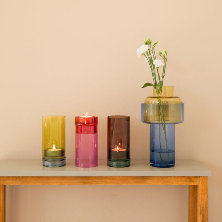 REMEMBER. Γυάλινο κηροπήγιο Lys ροζ