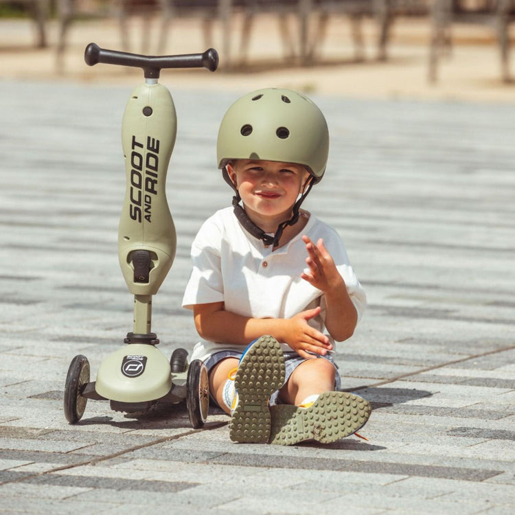 Scoot and Ride. Helmet S Olive