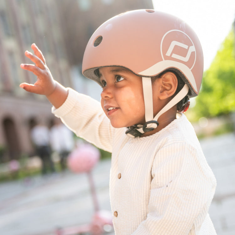 Scoot and Ride. Κράνος mocha XXS/S