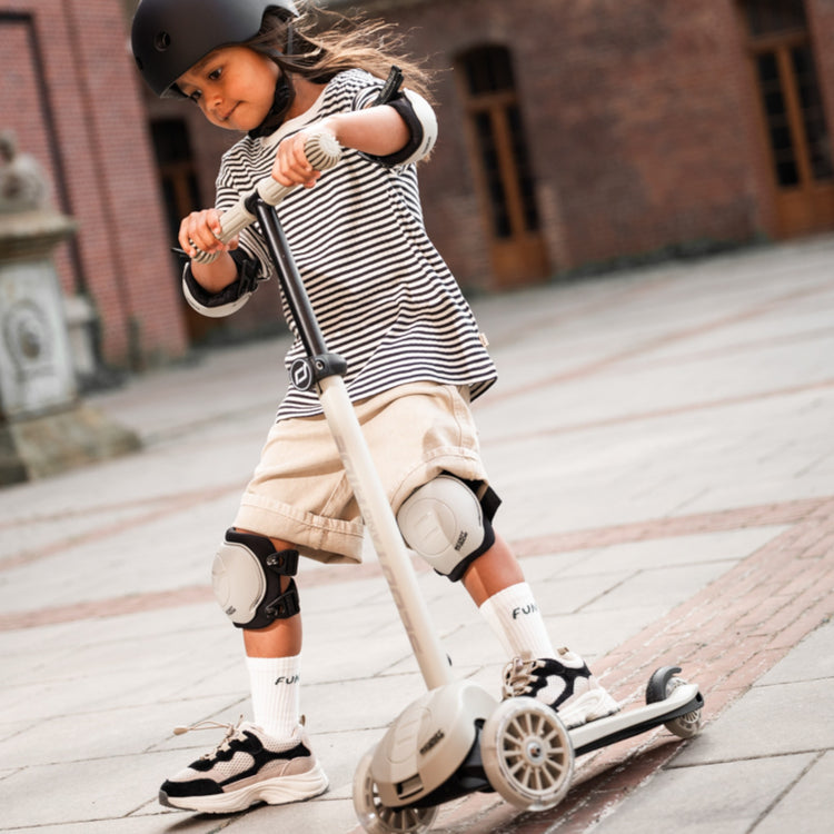 Scoot and Ride. Πατίνι Highway Kick 3S ash