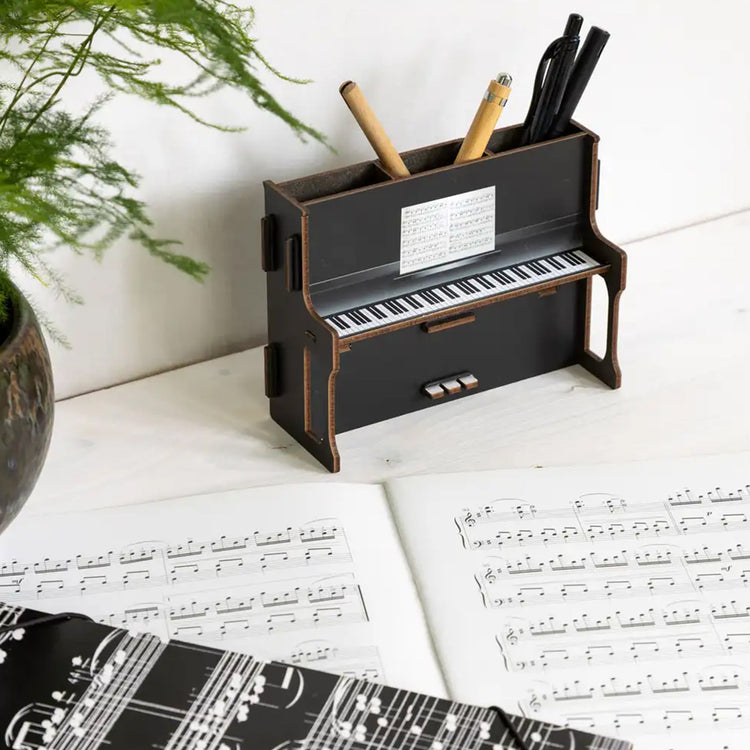 WERKHAUS. Pencil box Piano