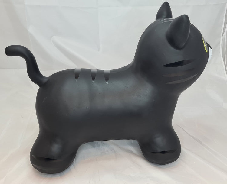 JUMPY Hopper. Black Cat