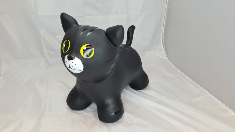 JUMPY Hopper. Black Cat