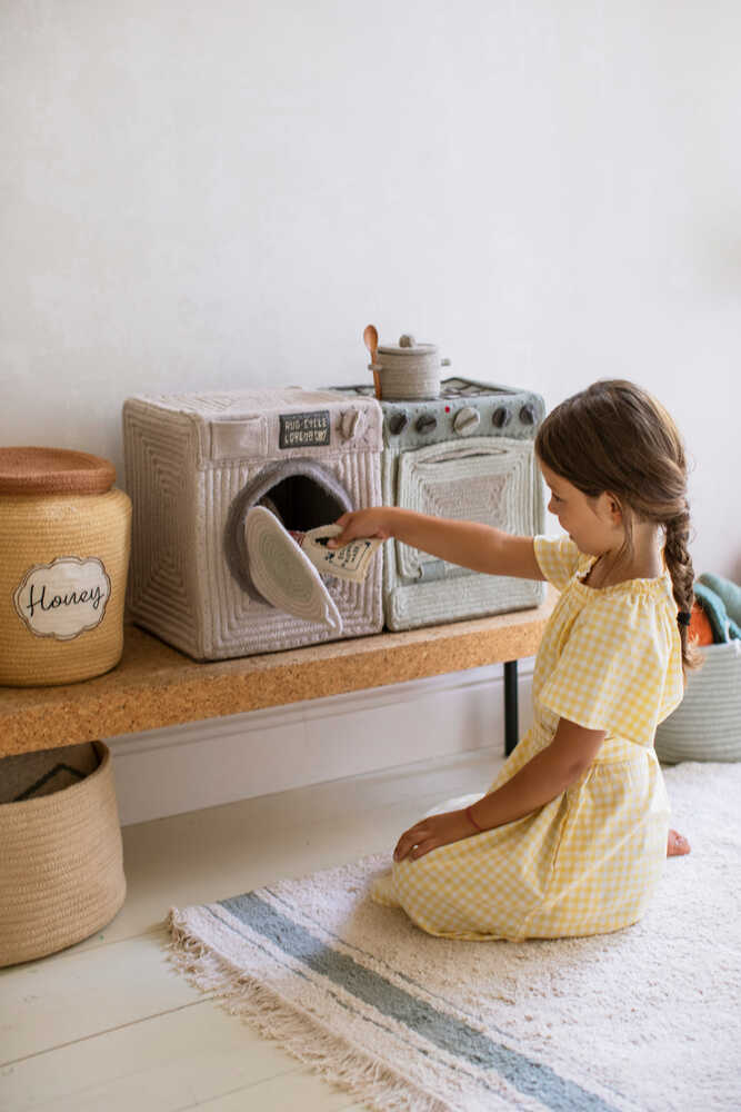 Lorena Canals. Play Basket Washing Machine