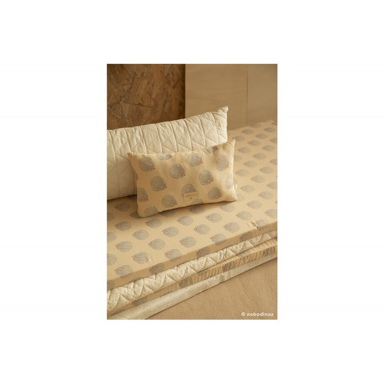NEW ELEMENTS. Cushion Laurel Blue Gatsby/Cream