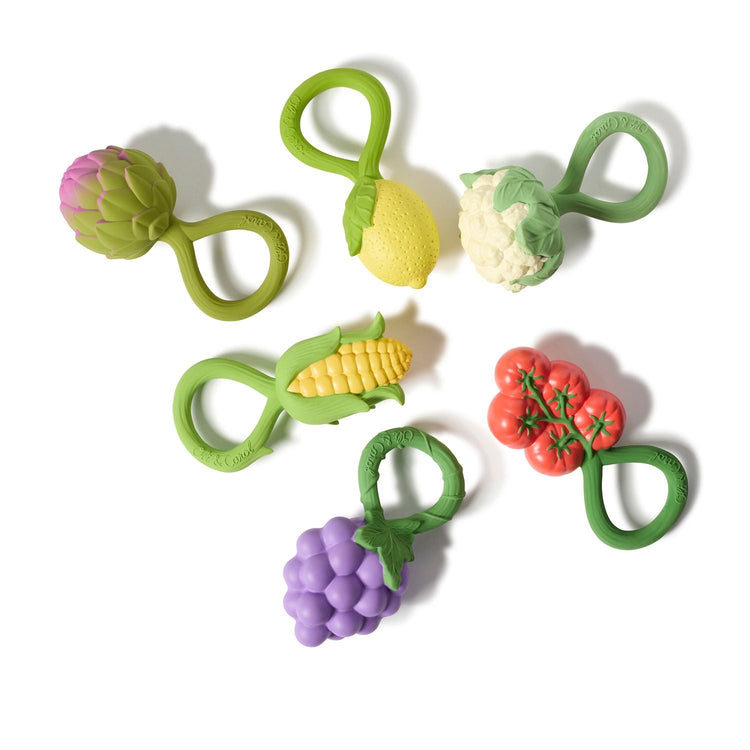 OLI&CAROL. Cauliflower Rattle Toy