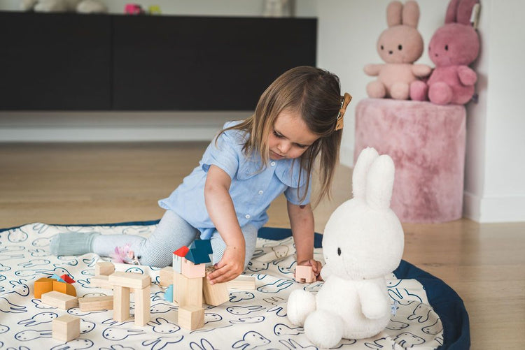 PLAY&GO. 2 in 1 storage bag and playmat. Miffy