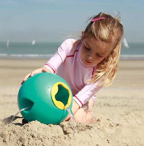 Quut. Κουβαδάκι άμμου σε μπάλα (πράσινο)